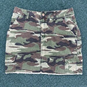Boohoo Green Camouflage Skirt
